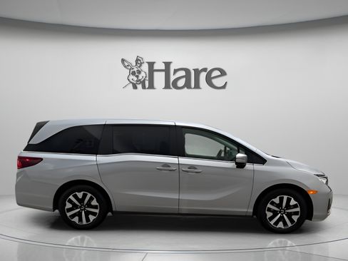 Used 2025 Honda Odyssey EX-L image 6