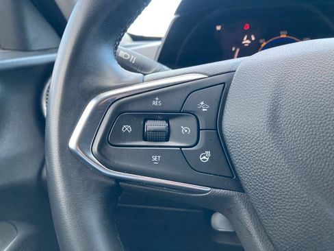 Used 2025 Chevrolet Trax ACTIV w/ Driver Confidence Package FWD image 15