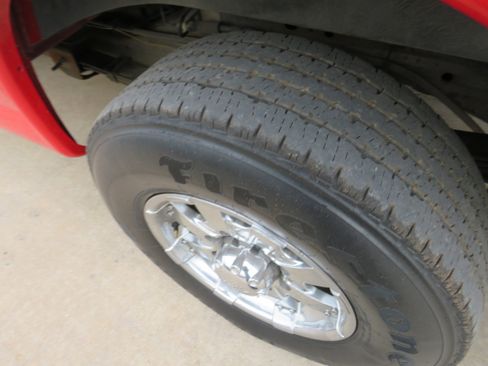 Used 2009 Chevrolet Express 2500 image 15