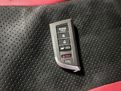 Used 2025 Acura MDX A-Spec image 33