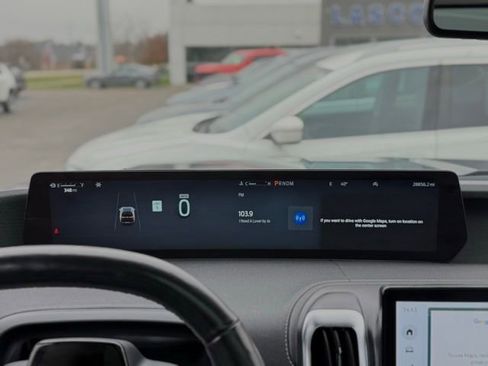 Certified 2025 Ford Expedition Max Platinum image 15