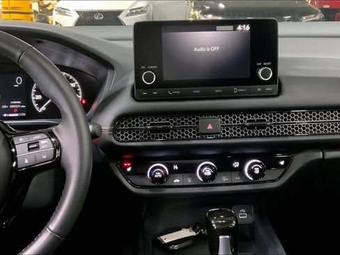 Used 2023 Honda HR-V Sport image 7