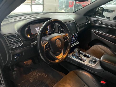 Used 2019 Jeep Grand Cherokee Trailhawk image 18