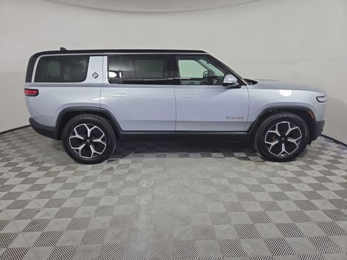 Used 2024 Rivian R1S Adventure AWD/4WD image 6