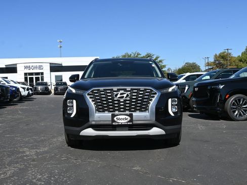 Used 2020 Hyundai Palisade SEL w/ Convenience Package FWD image 2