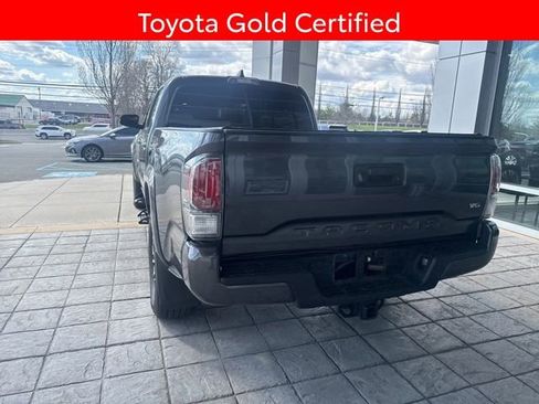 Certified 2022 Toyota Tacoma TRD Sport image 9