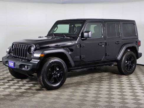 Used 2022 Jeep Wrangler Unlimited Sport image 5