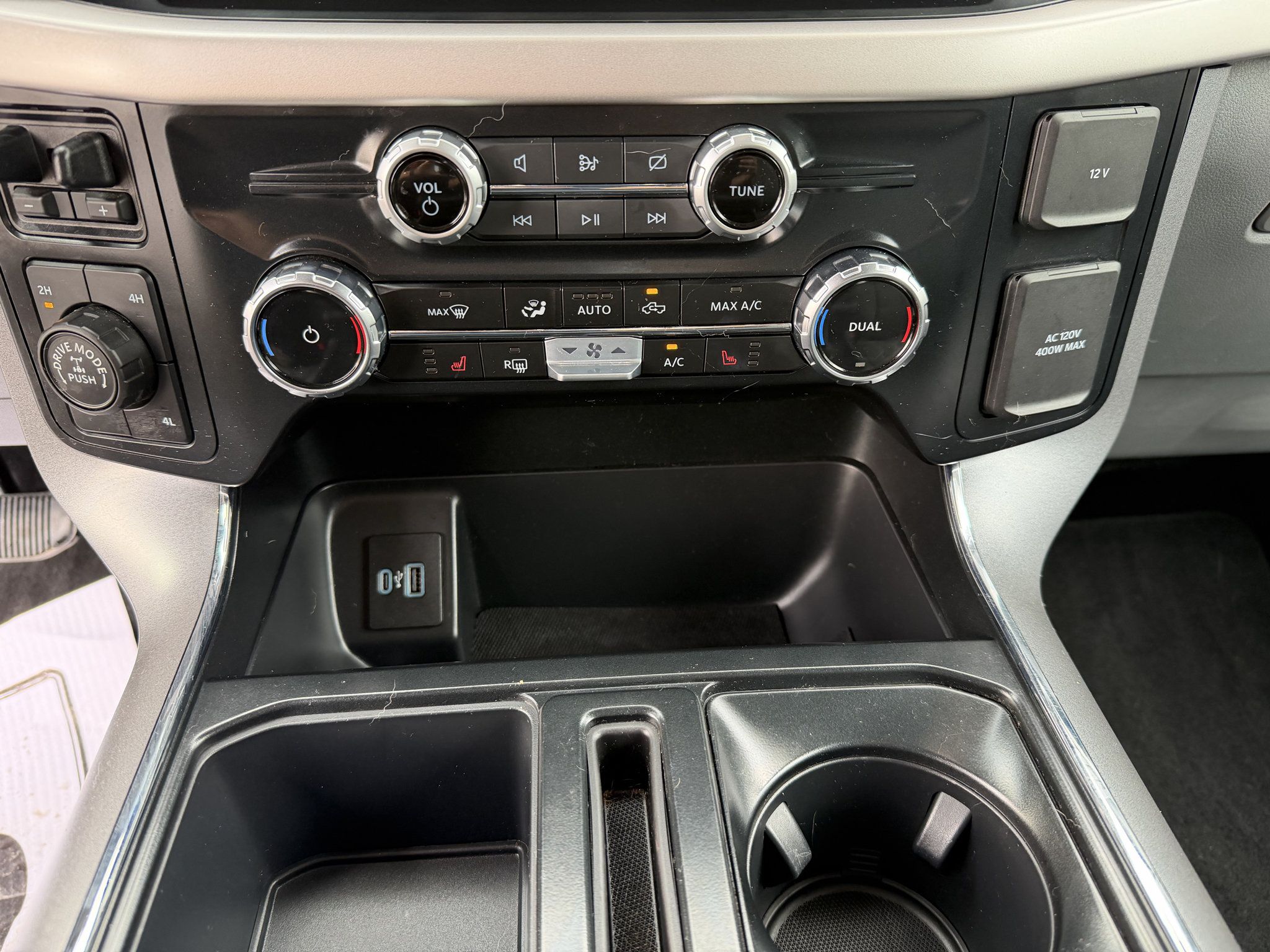 Used 2023 Ford F150 XLT w/ Equipment Group 302A High AWD/4WD image 11
