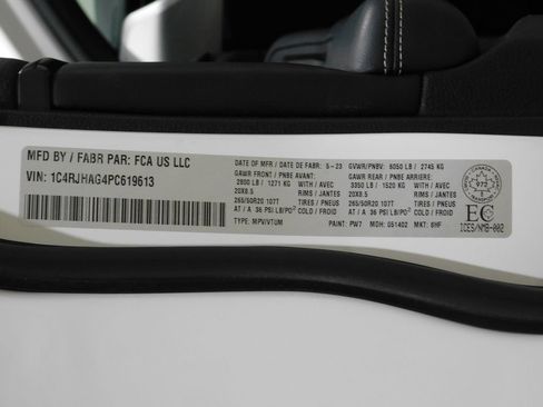Used 2023 Jeep Grand Cherokee Altitude AWD/4WD image 83