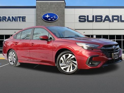 Used 2025 Subaru Legacy Limited AWD/4WD image 3