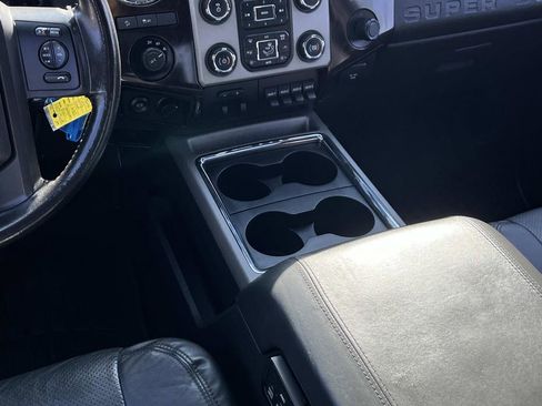 Used 2016 Ford F250 Platinum w/ FX4 Off-Road Package image 14