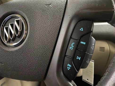 Used 2009 Buick Enclave CXL w/ Entertainment Package #2 image 56