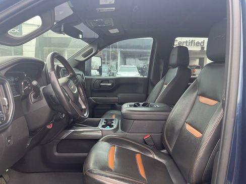 Used 2020 GMC Sierra 1500 AT4 w/ AT4 Premium Package image 5