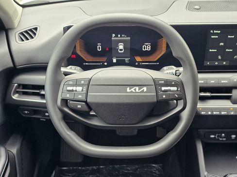 New 2026 Kia K4 FWD image 7