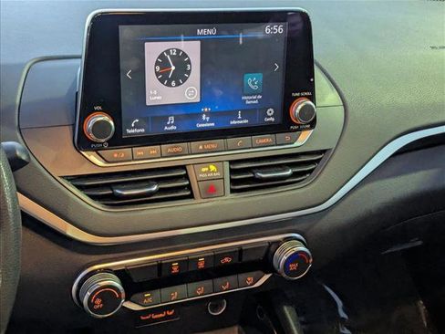 Used 2021 Nissan Altima 2.5 SV image 13