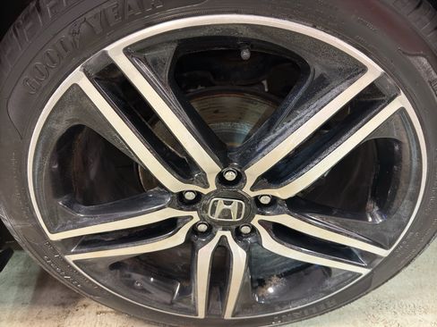 Used 2017 Honda Accord Sport Special Edition image 35