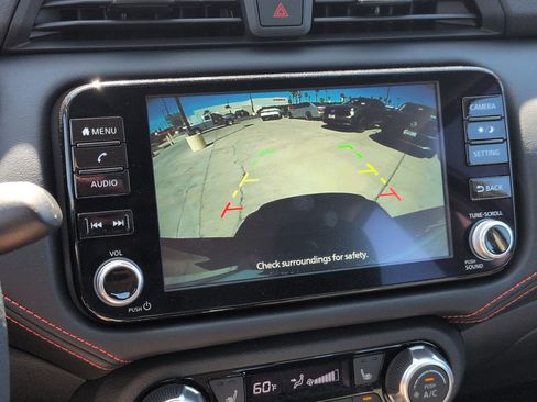 New 2025 Nissan Versa SR w/ Trunk Package image 17