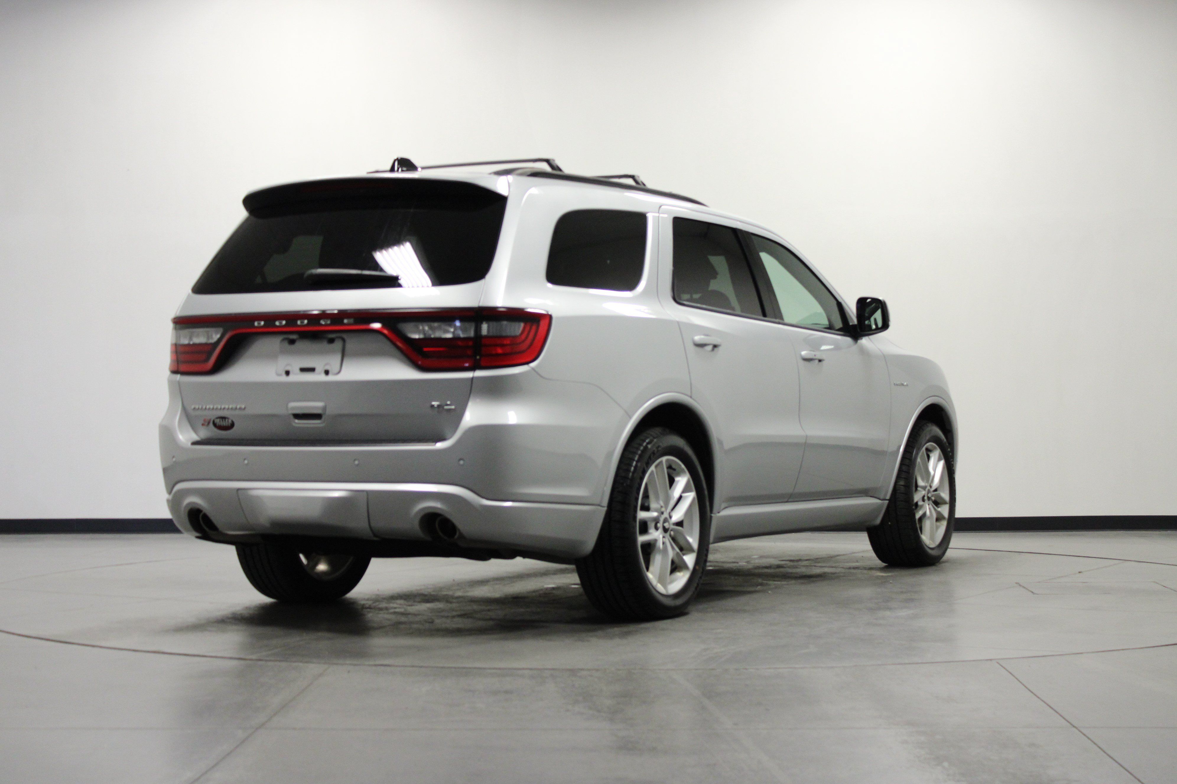 Used 2025 Dodge Durango R/T AWD/4WD image 4