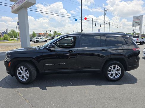 Used 2022 Jeep Grand Cherokee L Limited AWD/4WD image 19