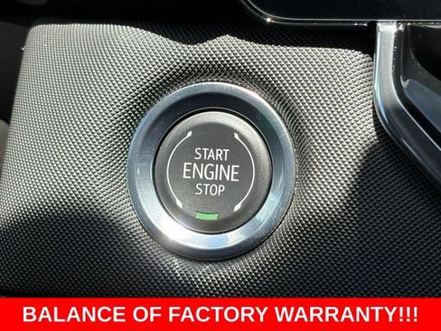 Used 2026 Chevrolet Colorado Z71 w/ Technology Package AWD/4WD image 25