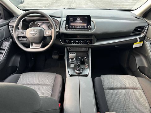 New 2026 Nissan Rogue SV AWD/4WD image 29