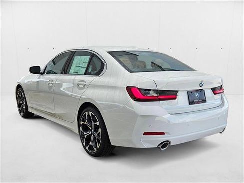 Used 2025 BMW 330i Sedan w/ Convenience Package image 8