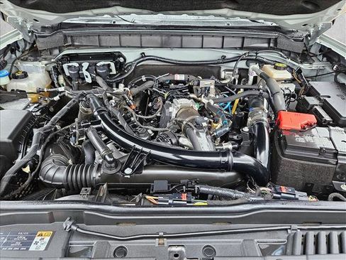 Used 2023 Ford Bronco Wildtrak image 22