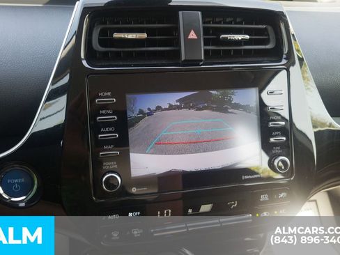 Used 2022 Toyota Prius LE FWD image 27