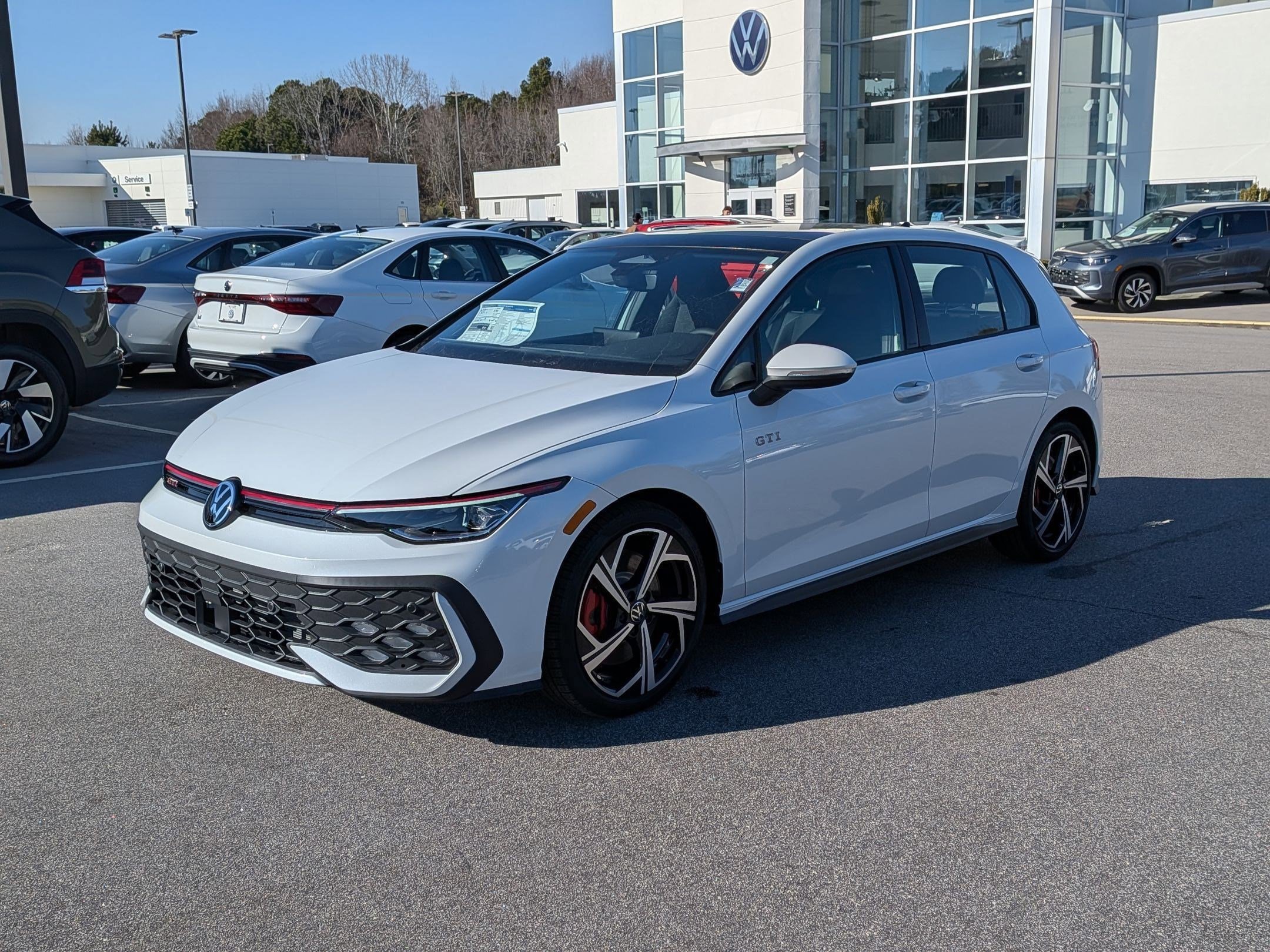 New 2026 Volkswagen GTI SE FWD image 7