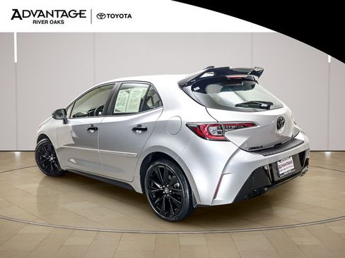 Used 2022 Toyota Corolla SE FWD image 5