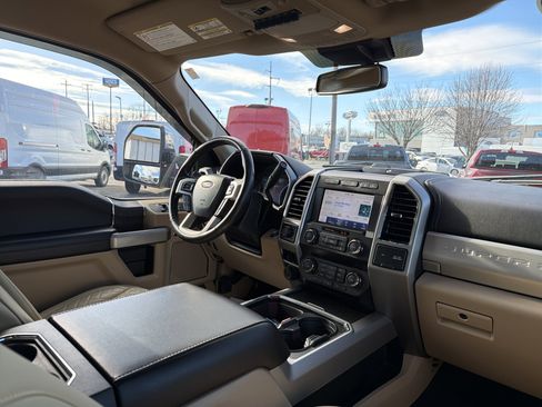 Used 2021 Ford F350 Lariat w/ Lariat Ultimate Package image 16