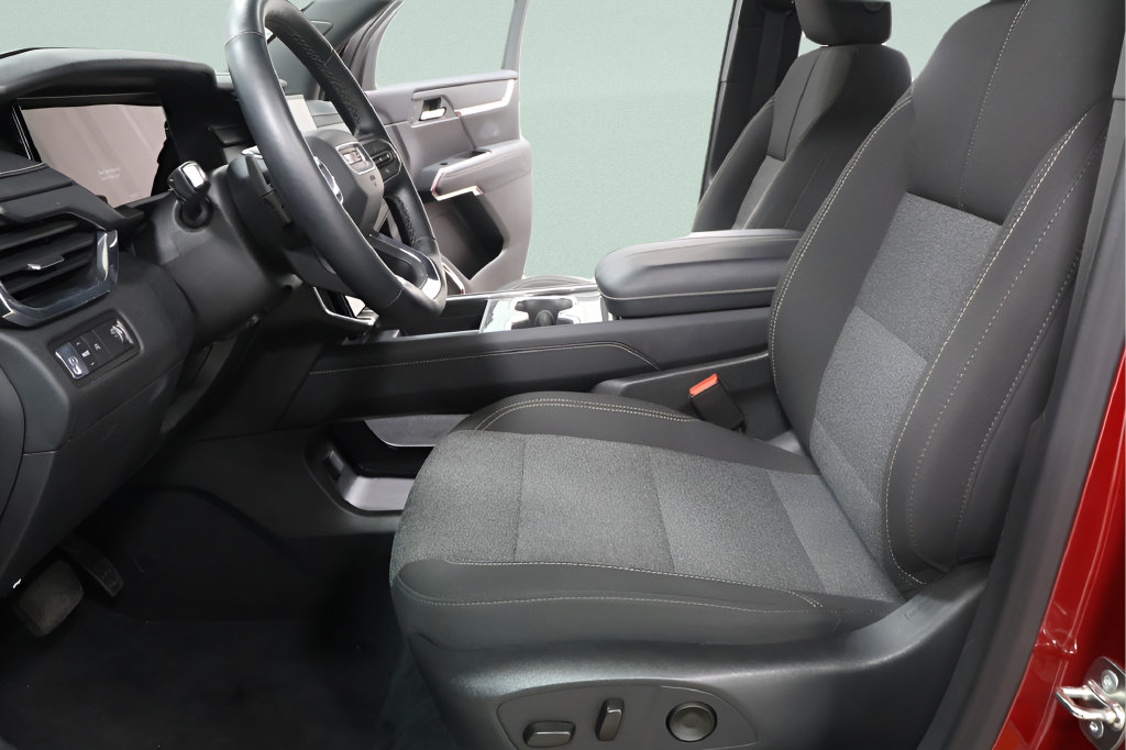 Used 2026 GMC Acadia Elevation FWD image 20