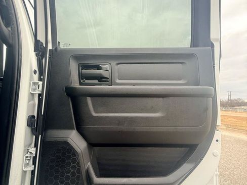 Used 2021 RAM 3500 Tradesman w/ Chrome Appearance Group AWD/4WD image 13