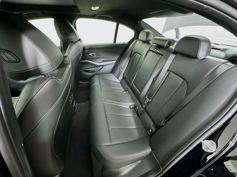 Used 2025 BMW 330i xDrive Sedan image 29