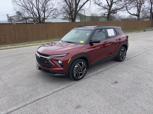 Used 2024 Chevrolet TrailBlazer RS w/ Convenience Package image 1