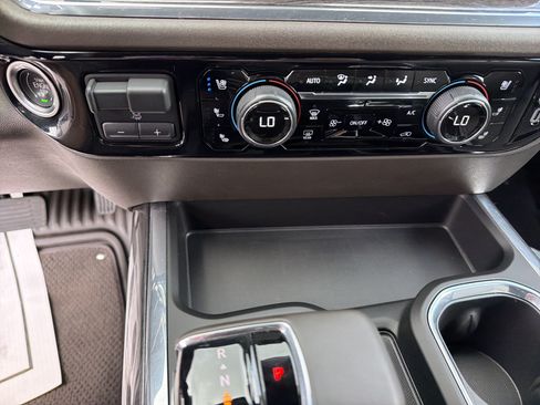 Certified 2024 Chevrolet Silverado 1500 LTZ w/ Technology Package AWD/4WD image 23
