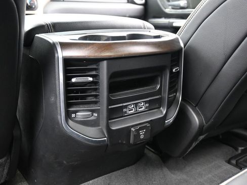Used 2021 RAM 1500 Laramie image 39