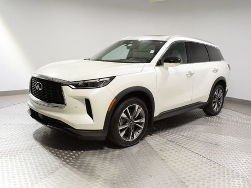 Certified 2023 INFINITI QX60 Luxe w/ Performance Audio Package AWD/4WD image 10