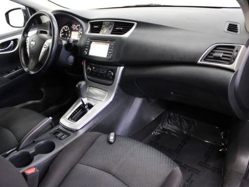 Used 2015 Nissan Sentra SR w/ Navigation Package FWD image 22