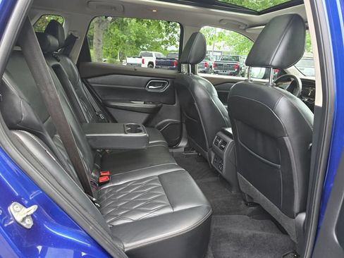 Used 2021 Nissan Rogue Platinum AWD/4WD image 14