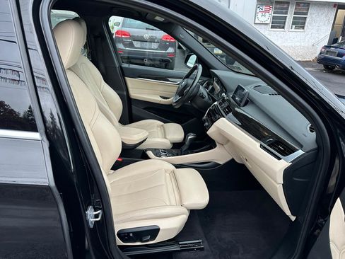Used 2018 BMW X1 xDrive28i AWD/4WD image 17