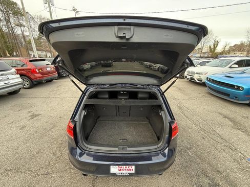 Used 2016 Volkswagen GTI SE image 18