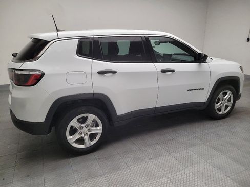 Used 2023 Jeep Compass Sport AWD/4WD image 10
