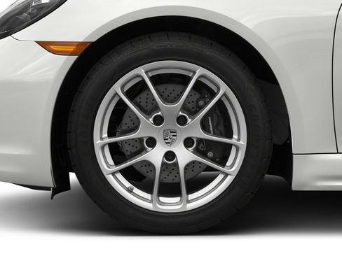 Used 2017 Porsche 718 Cayman RWD image 11