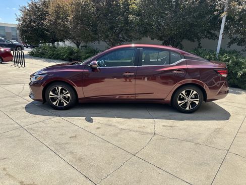 Used 2023 Nissan Sentra SV FWD image 9