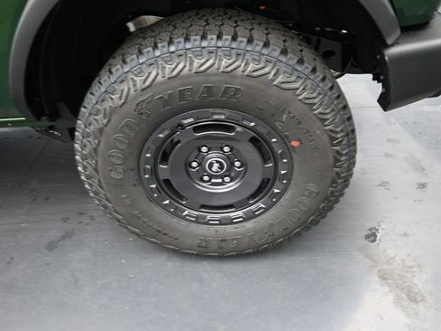 New 2025 Ford Bronco 4-Door w/ Sasquatch Package image 12