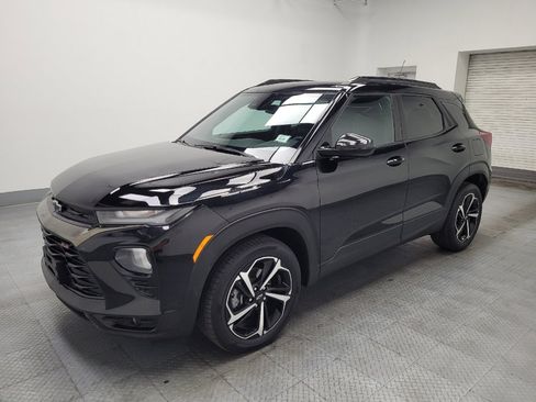 Used 2023 Chevrolet TrailBlazer RS w/ Convenience Package image 2