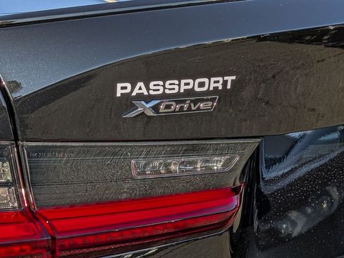 New 2026 BMW 330i xDrive Sedan image 4