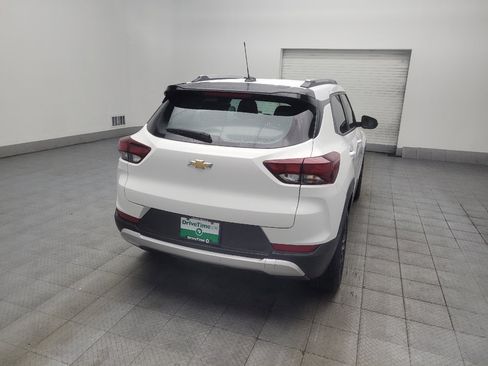 Used 2025 Chevrolet TrailBlazer LT FWD image 7