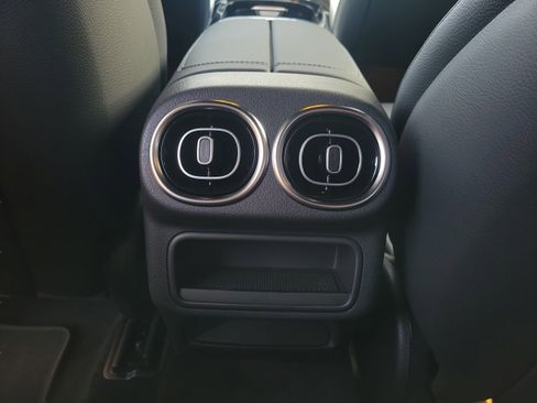 Certified 2026 Mercedes-Benz GLC 300 image 11